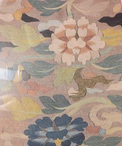 Кусок китайской ткани из собрания Великоустюгского музея